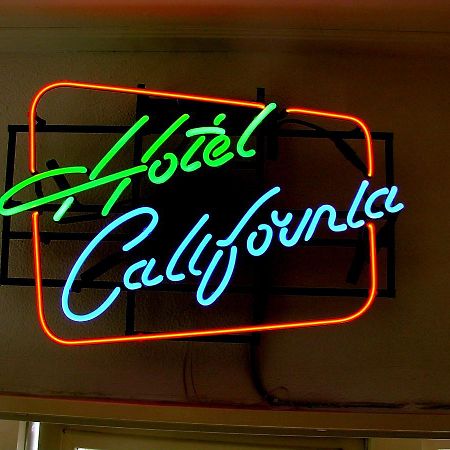 B&B Hotel California Wichmond Exteriér fotografie